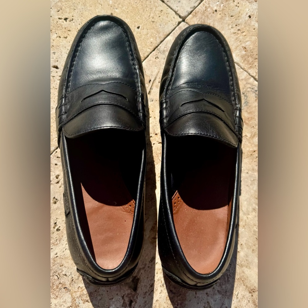 Polo by Ralph Lauren Men's Black Leather Loafers. Size 8.5